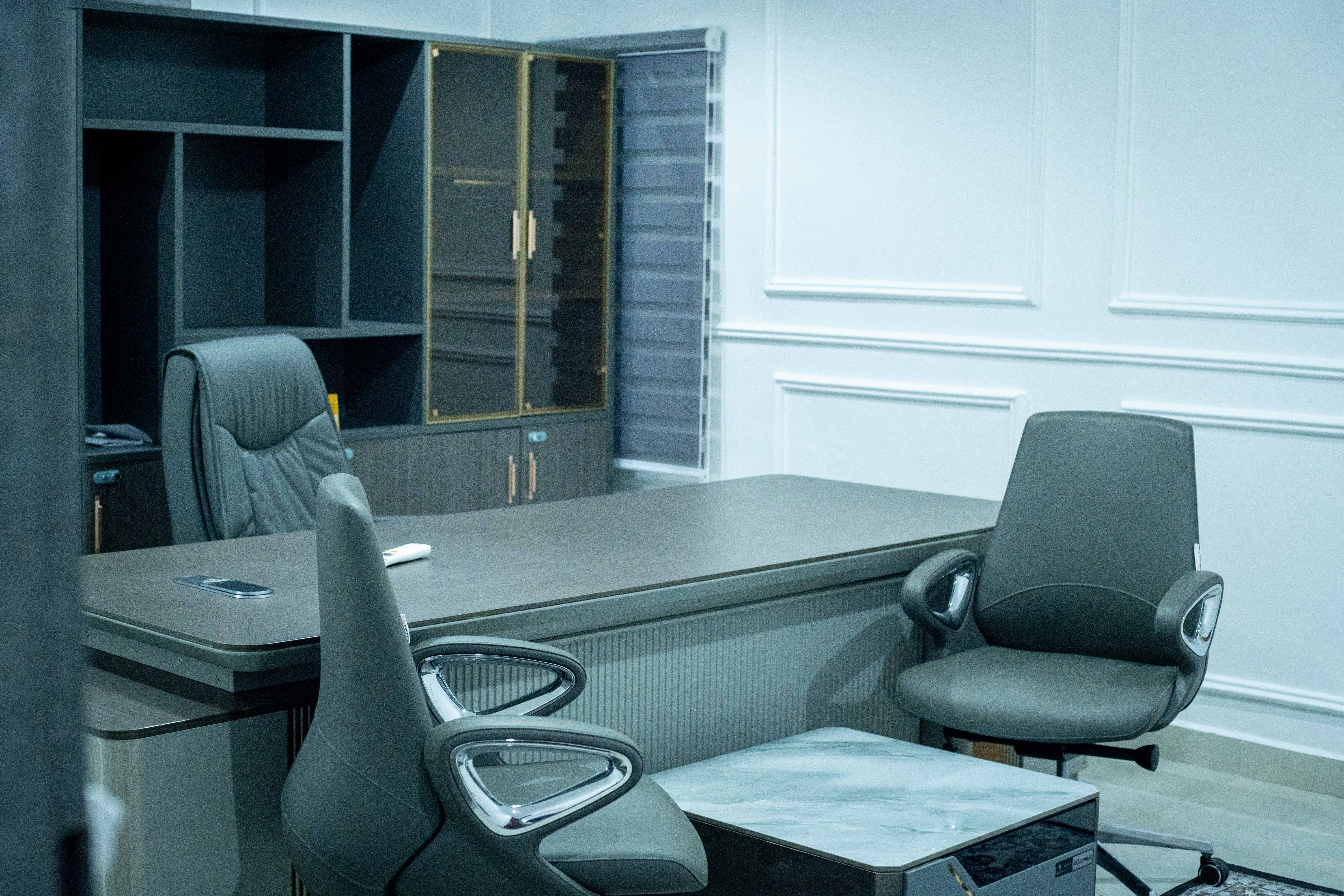 Mahanga Media professional workspace